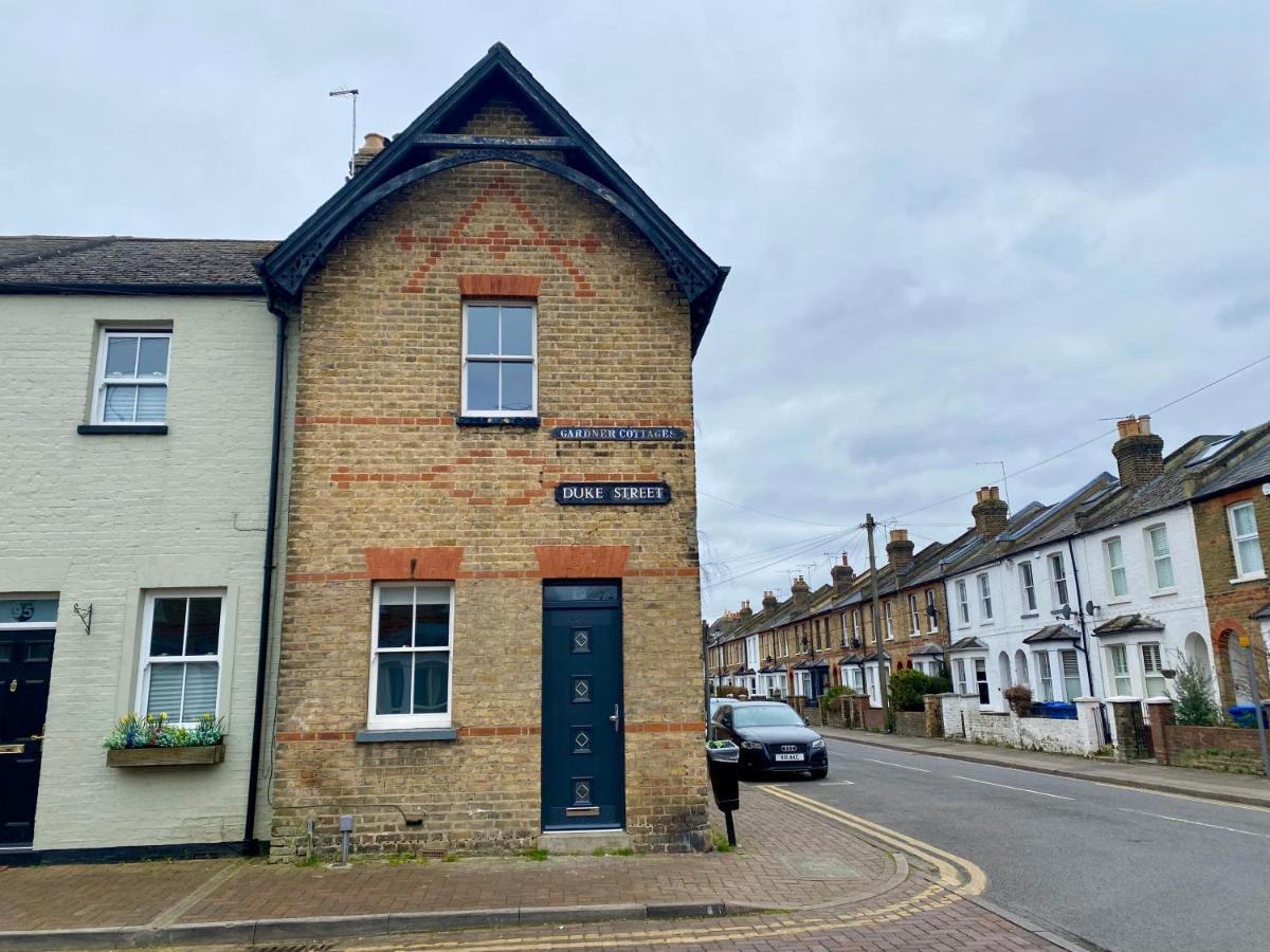 Delightful 2 Bedroom Home in Central Windsor Buitenkant foto